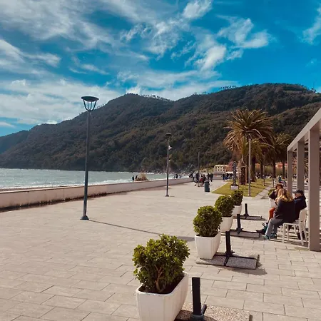 Paradiso Blu Riva Trigoso Exterior photo